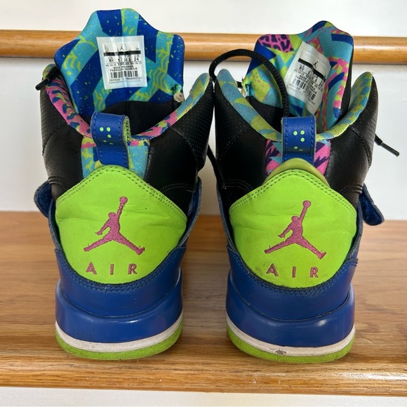 NIKE AIR JORDAN Flight, Black Green and Blue, 6Y - Picture 6 of 6